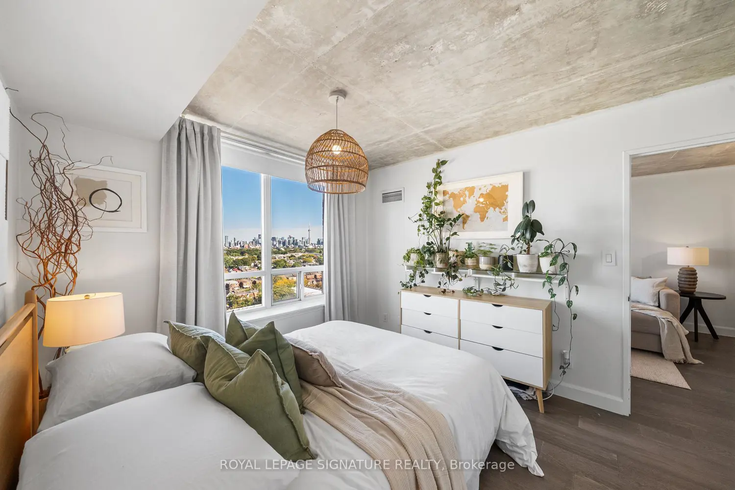 Additional image 16 of 1369 Bloor Street 1402