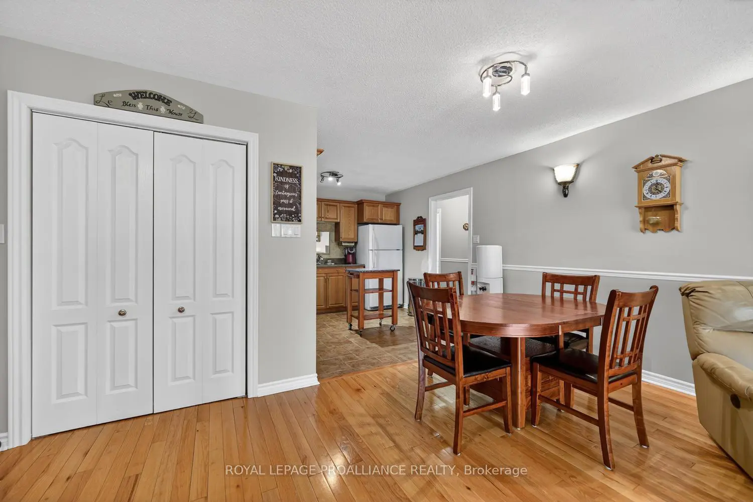 Additional image 8 of 410 King Street 6
