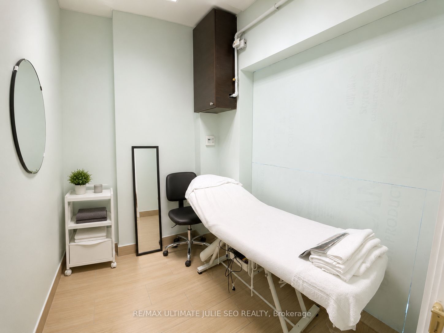 Additional image 5 of Main-111 Jefferson Avenue, Toronto, ON, M6K 3E4