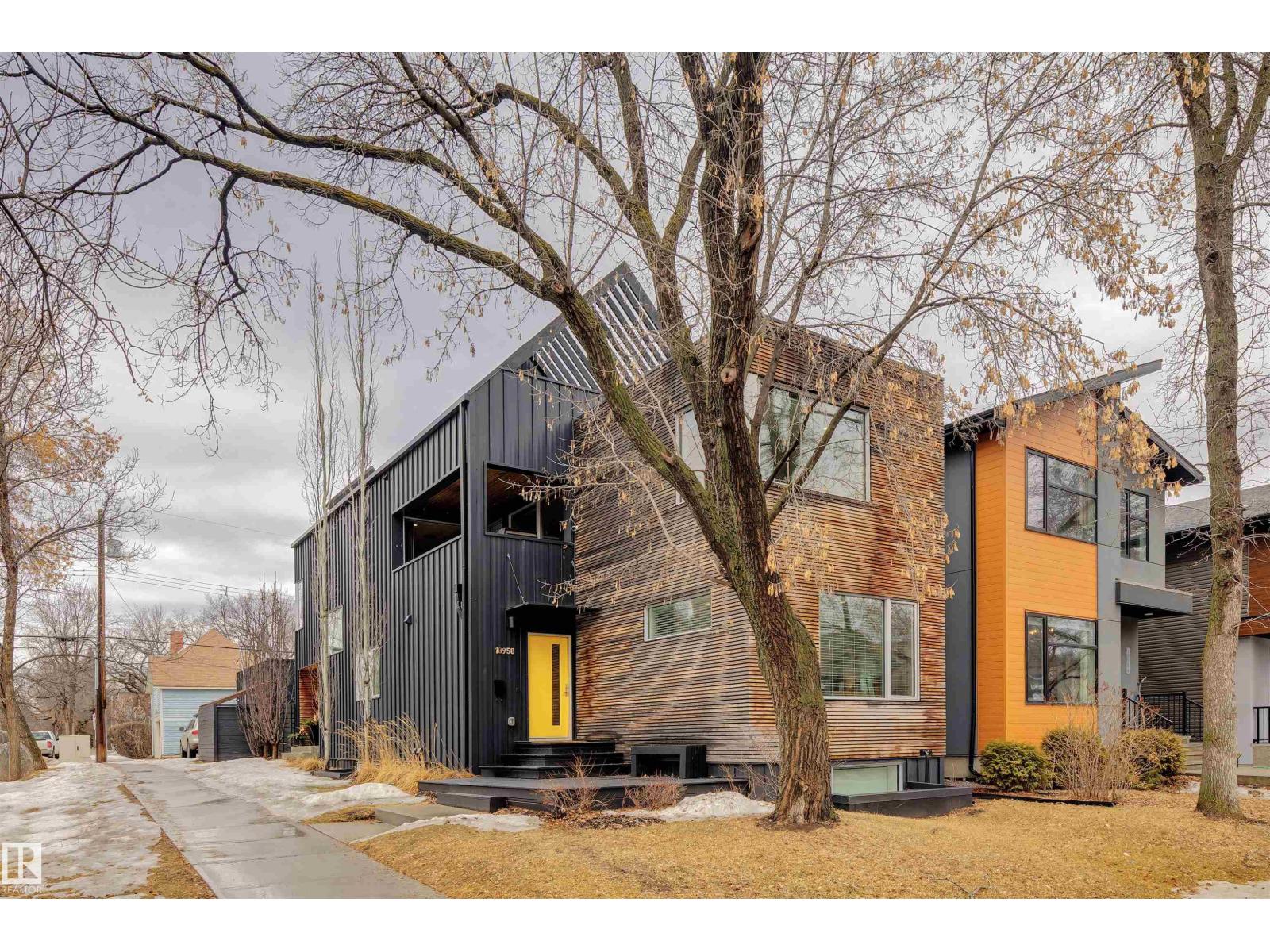 Additional image 4 of 10958 80 Avenue NW, Edmonton, AB, T6G0R1
