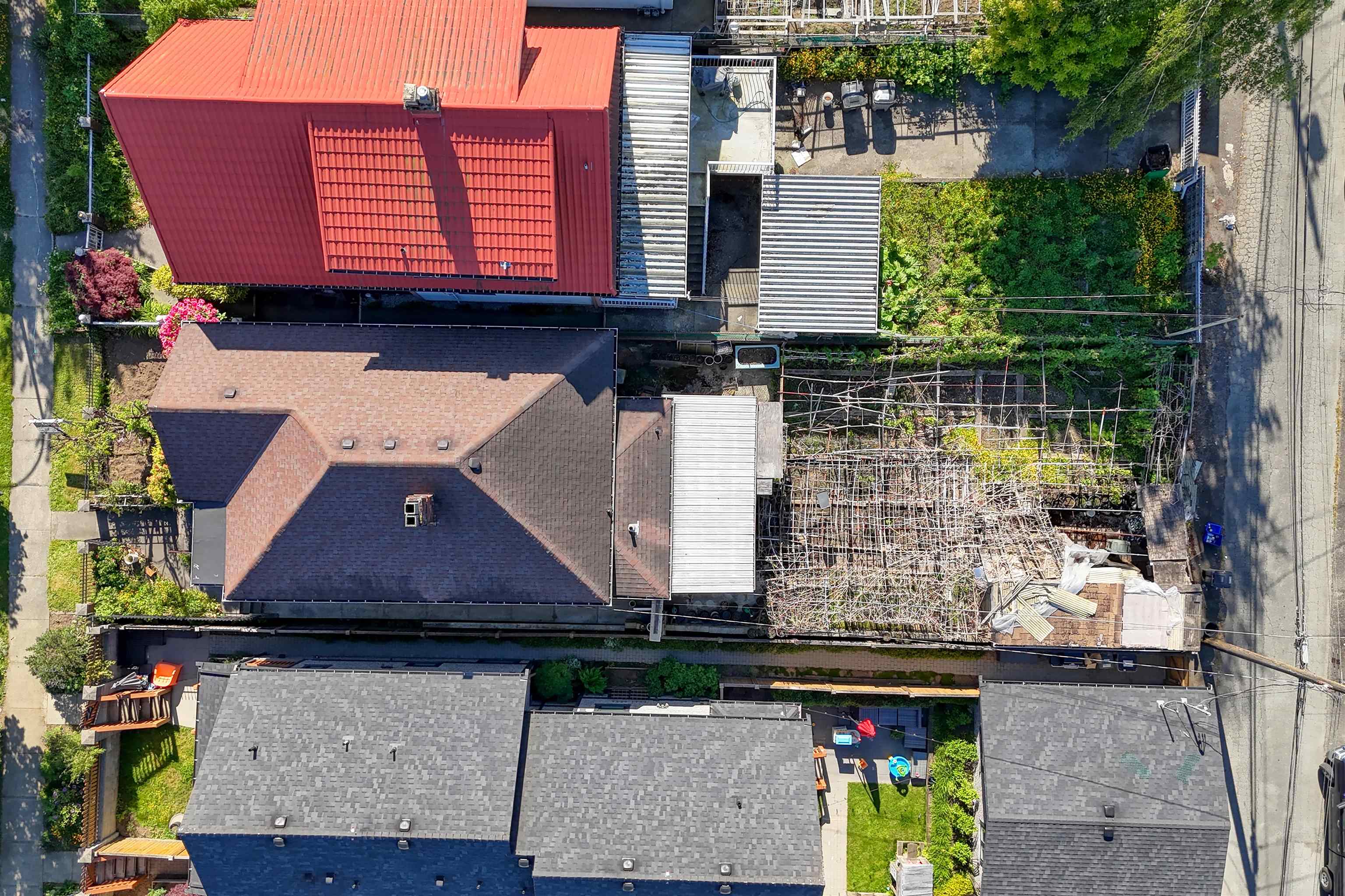 Additional image 4 of 1349 14th Avenue E, Vancouver, BC, V5N 2C7