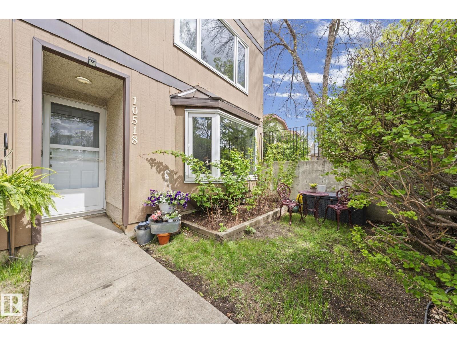 Additional image 4 of 10518 84 Avenue NW, Edmonton, AB, T6E2H4