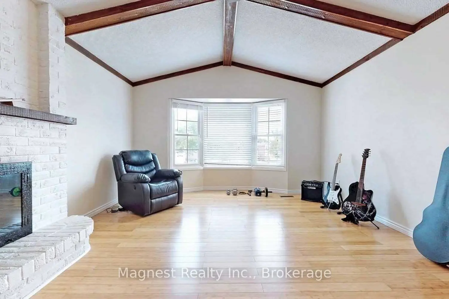 Additional image 16 of 51 Russet Court