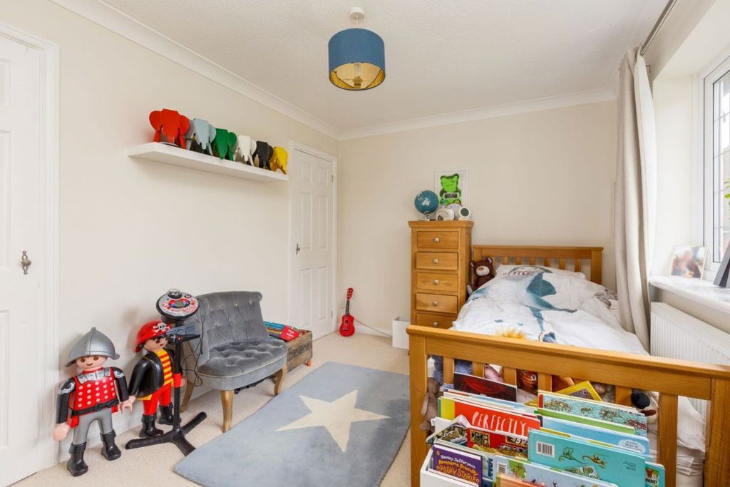 Additional image 10 of 4 bed detached house to rentCharterhouse Drive, Sevenoaks TN13