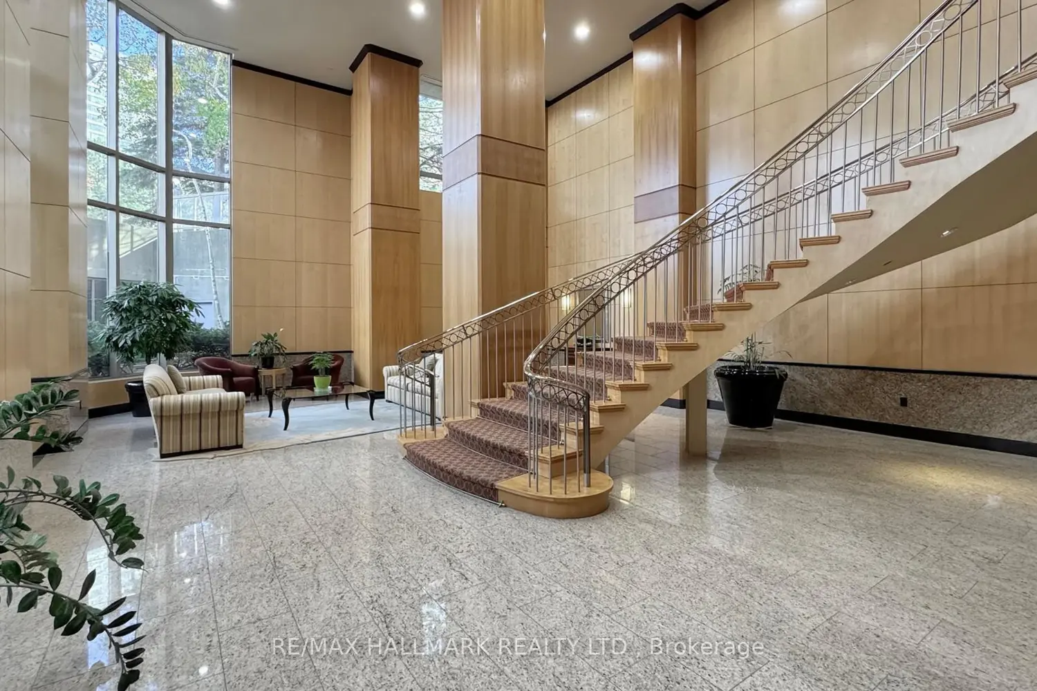 Additional image 5 of 89 Skymark Drive 1610