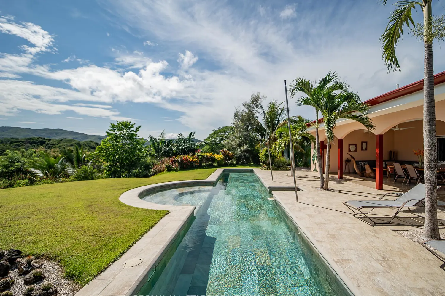 Casa Koi C. Cobano Road photo 3