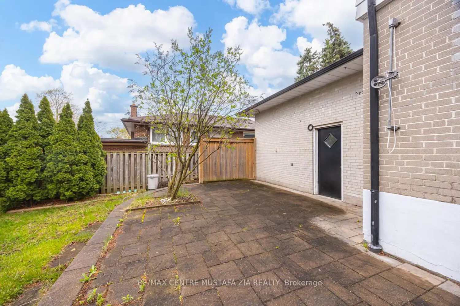 Additional image 19 of 561 Wingrove Crescent