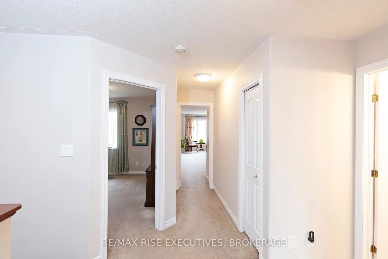 Additional image 11 of 1405 Crossfield Avenue
