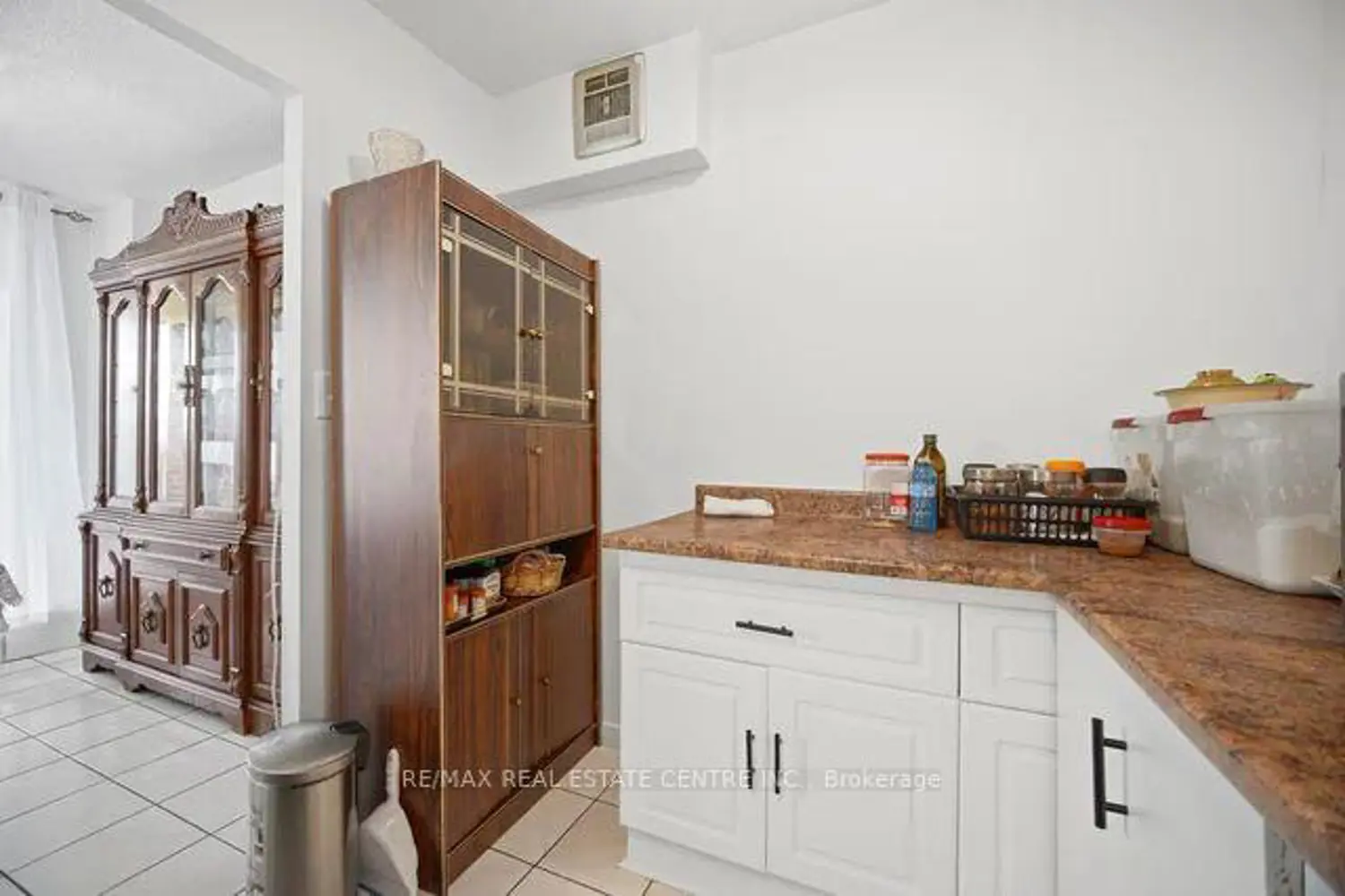 Additional image 9 of 345 Driftwood Avenue 1009