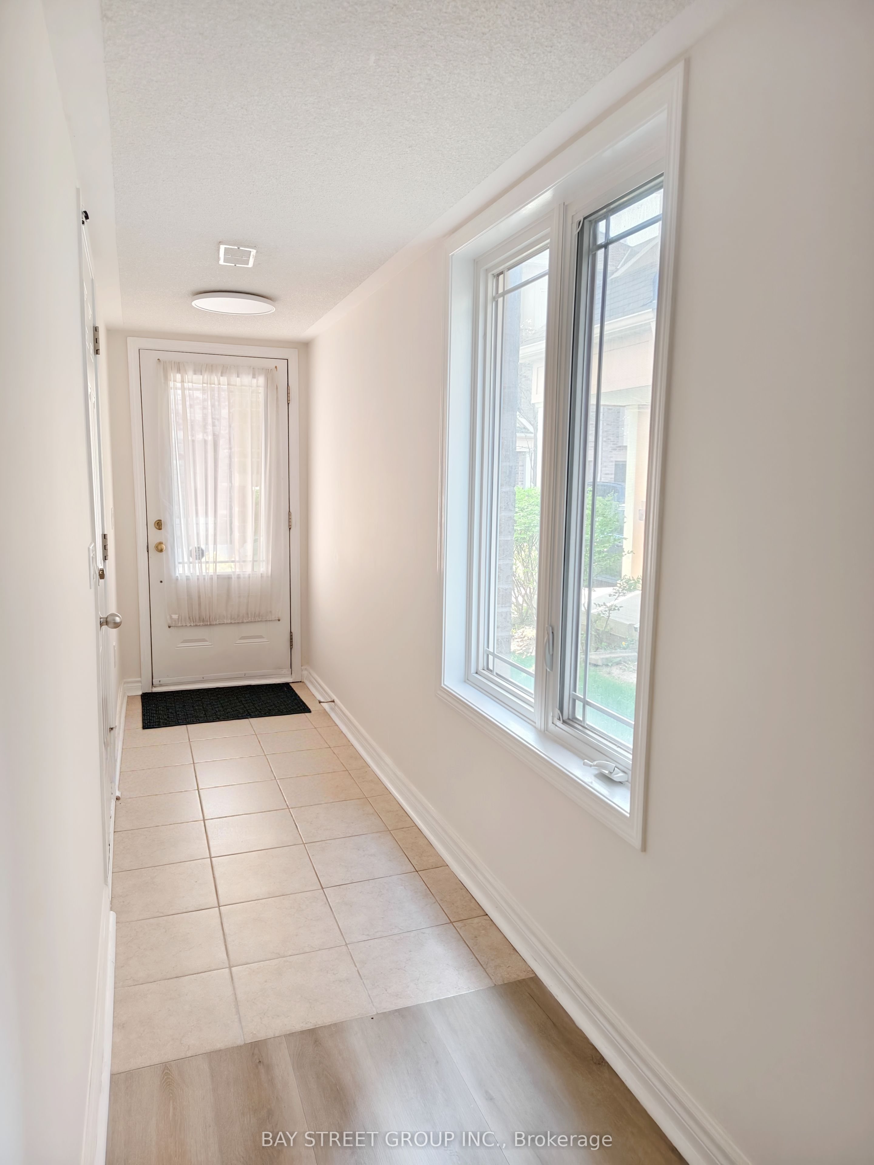 Additional image 5 of 51-6625 Falconer Drive, Mississauga, ON, L5N 0C7