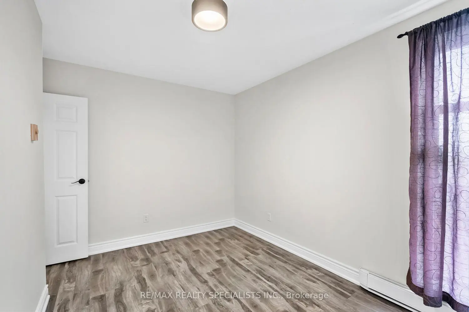 Additional image 12 of 3025 Queen Frederica Drive 602