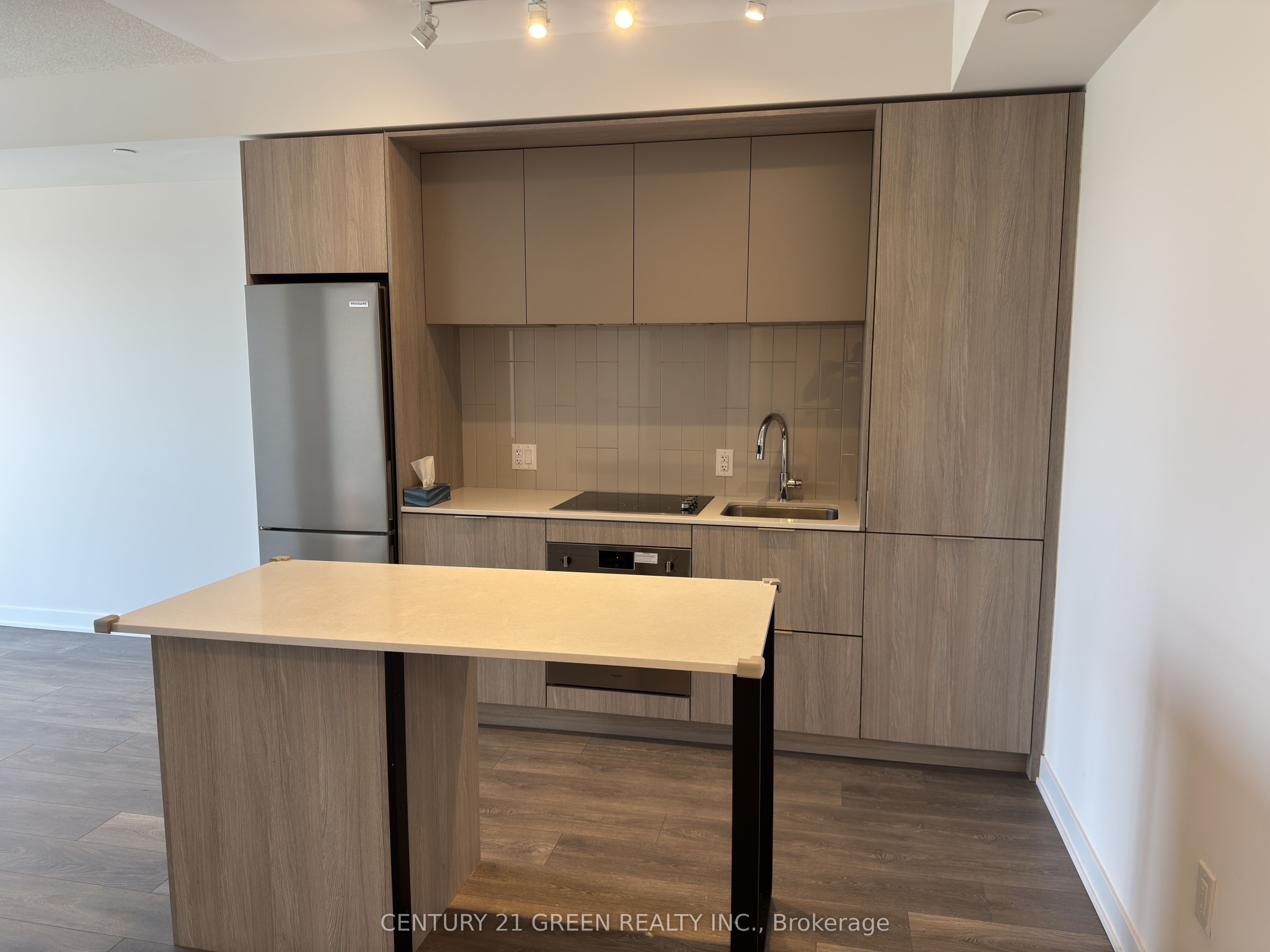 Additional image 2 of 1601-130 River Street, Toronto, ON, M5A 0R8