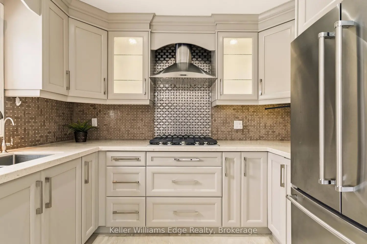 Additional image 4 of 6760 Dillingwood Drive