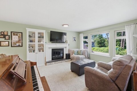 Additional image 8 of 15318 87a Avenue, Surrey, BC, V3S 4Z9