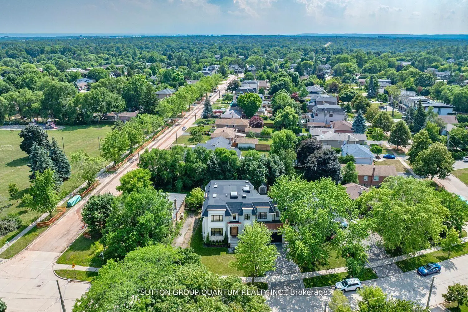 Additional image 16 of 1486 Pembroke Drive