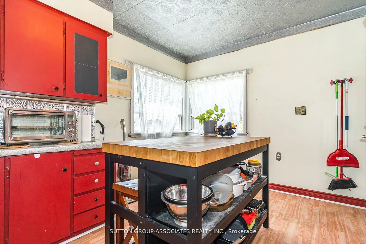 Additional image 10 of 16 North Bonnington Avenue