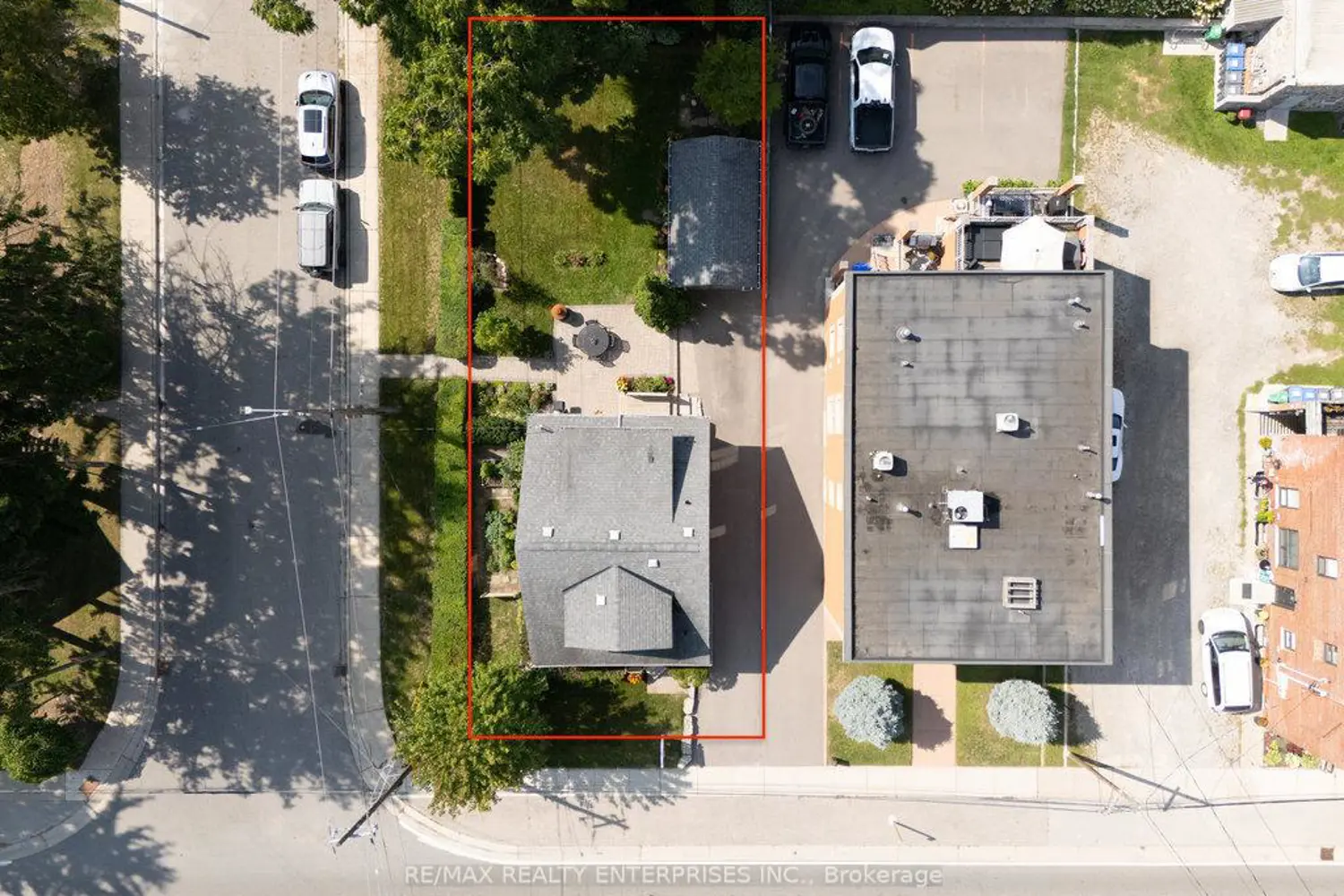 44 Mississauga Road