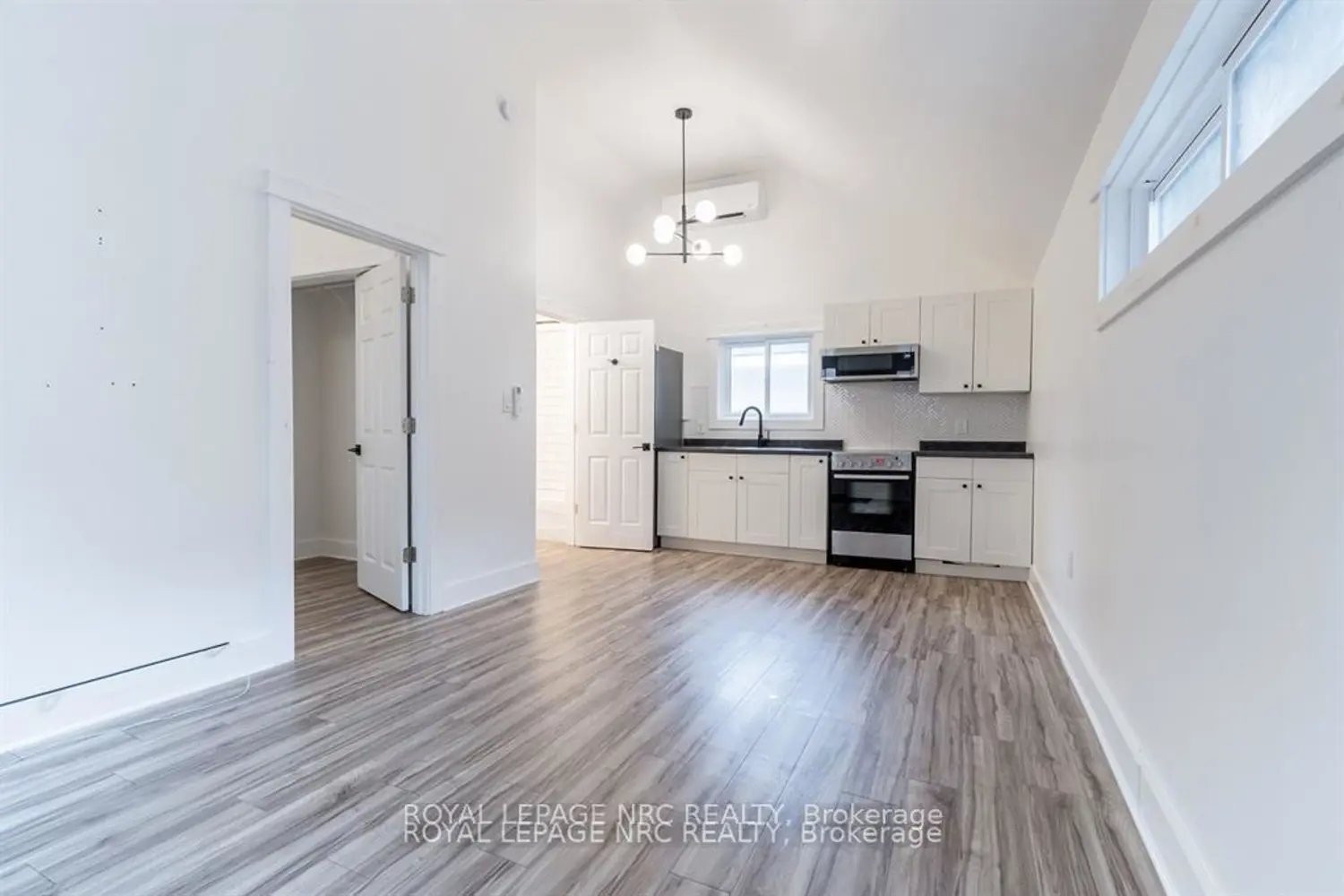 Additional image 12 of 387 Elmwood Avenue