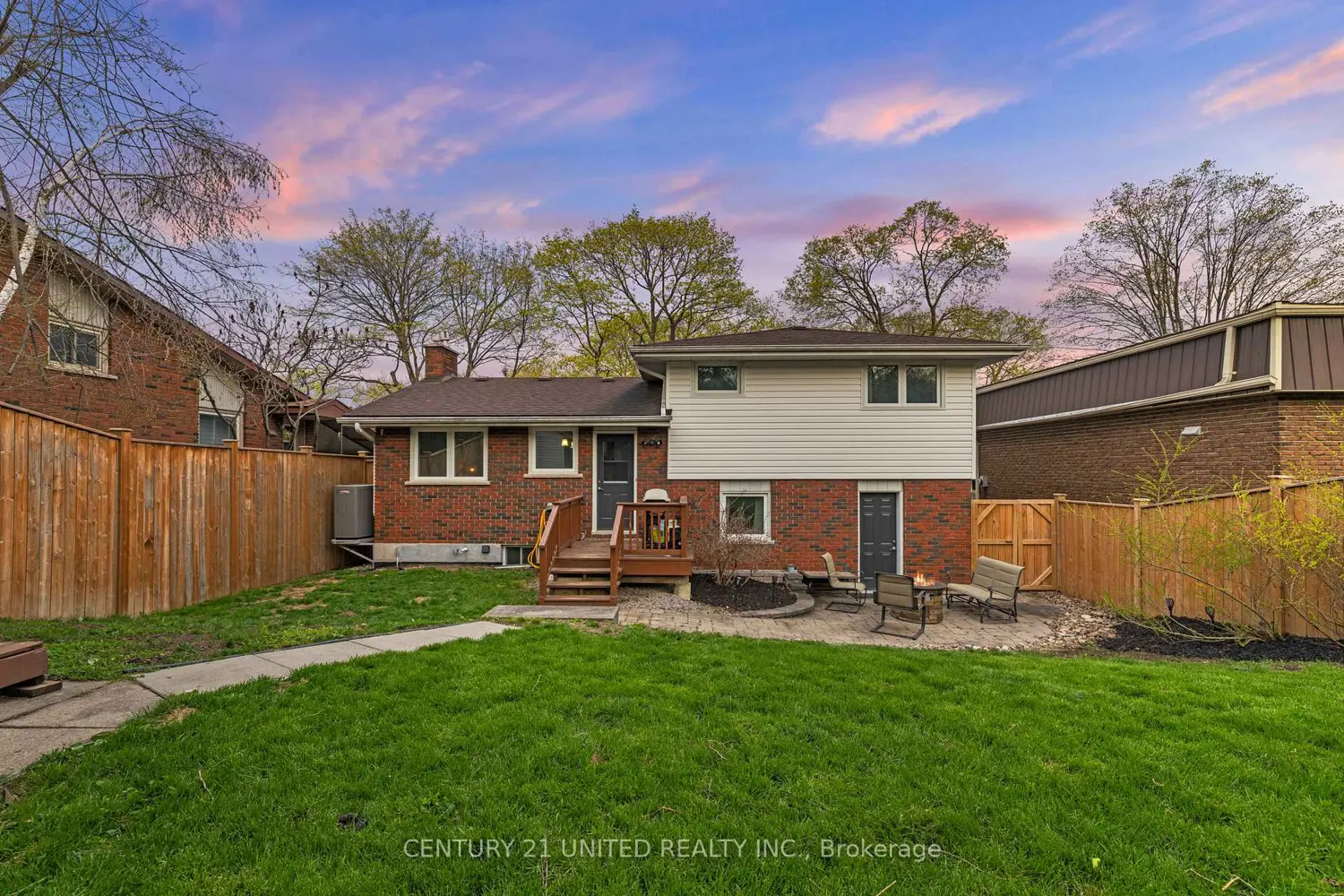 Additional image 17 of 1227 Cartier Boulevard