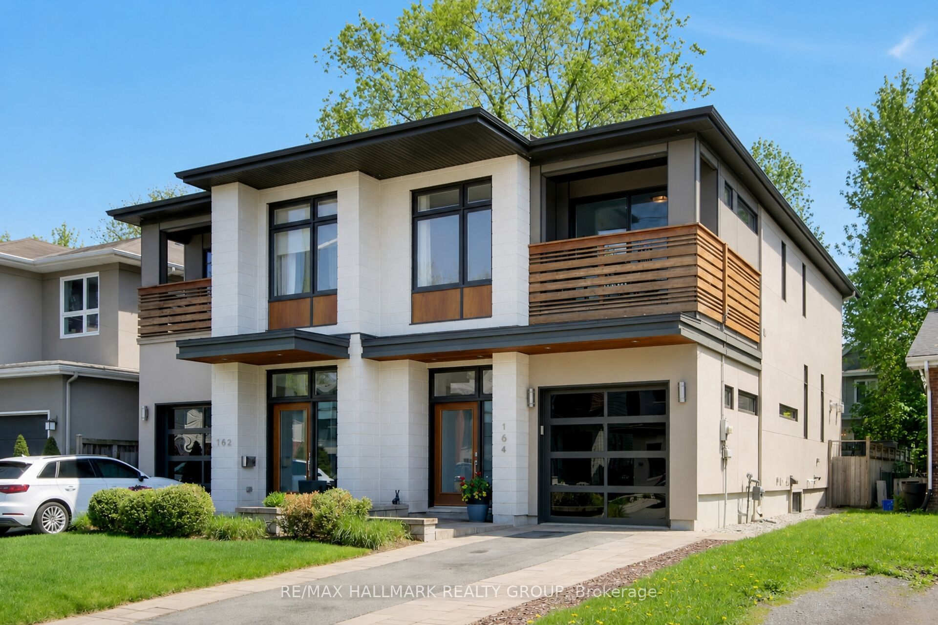 164 Geoffrey Street, Ottawa, ON, K1Z 7A8