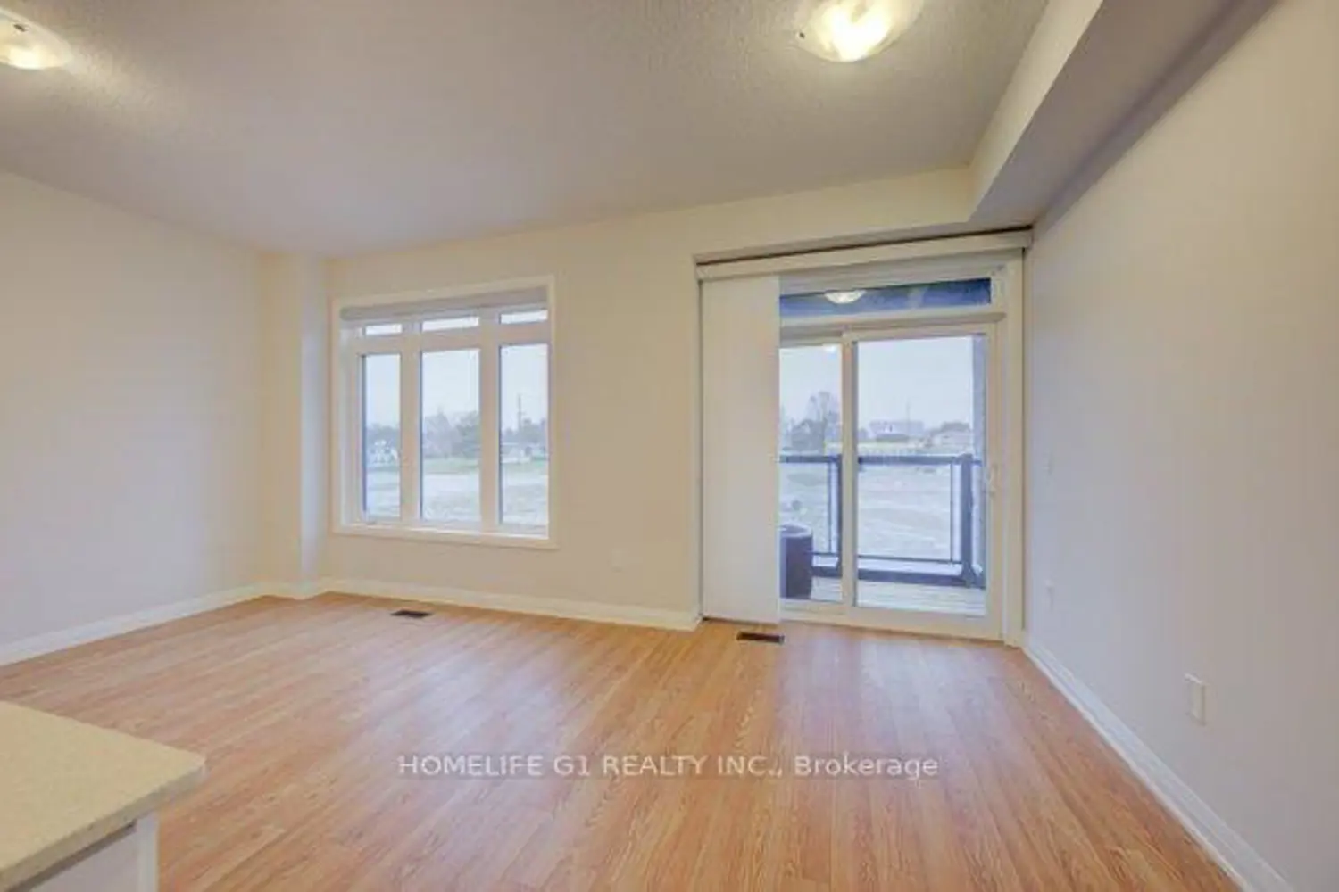 Additional image 11 of 585 Colborne Street 611