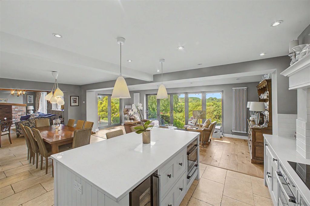 Additional image 8 of 5 bed barn conversion to rentBartington, Nr Acton Bridge, Northwich CW8