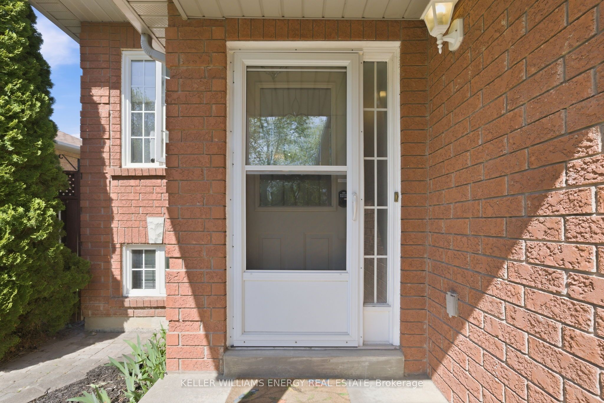 Additional image 3 of 1075 Ridgemount Boulevard, Oshawa, ON, L1K 2K8