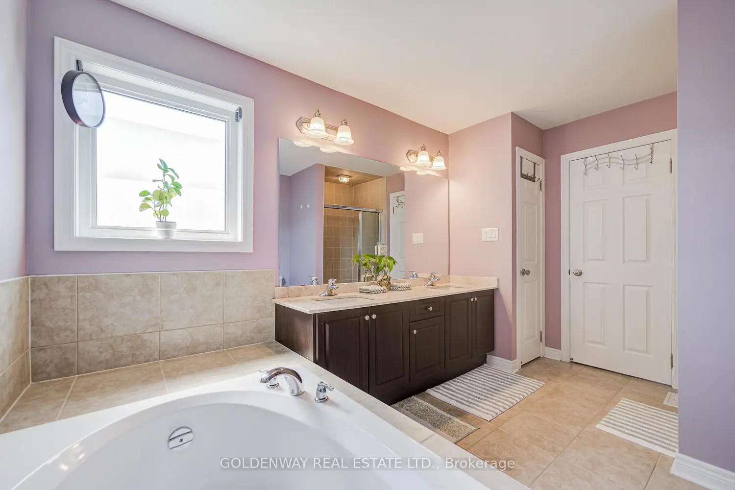 Additional image 12 of 9 Duke Of Cornwall Drive