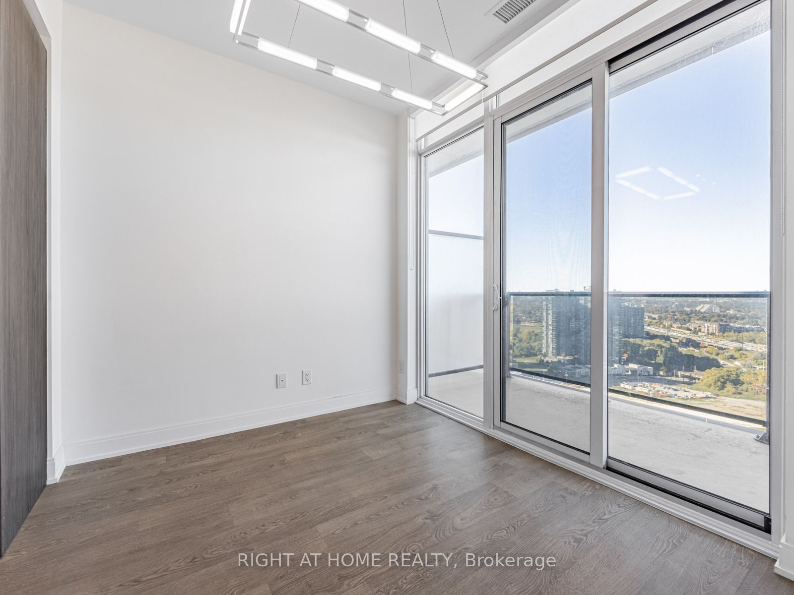 Additional image 6 of 3009-70 Annie Craig Drive, Toronto, ON, M8V 0G2