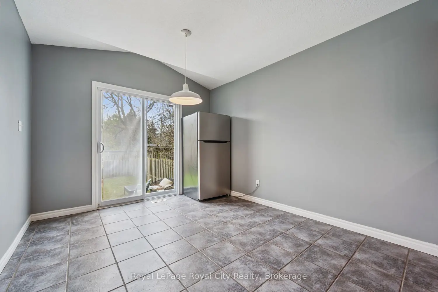 30 Darnell Road photo 5