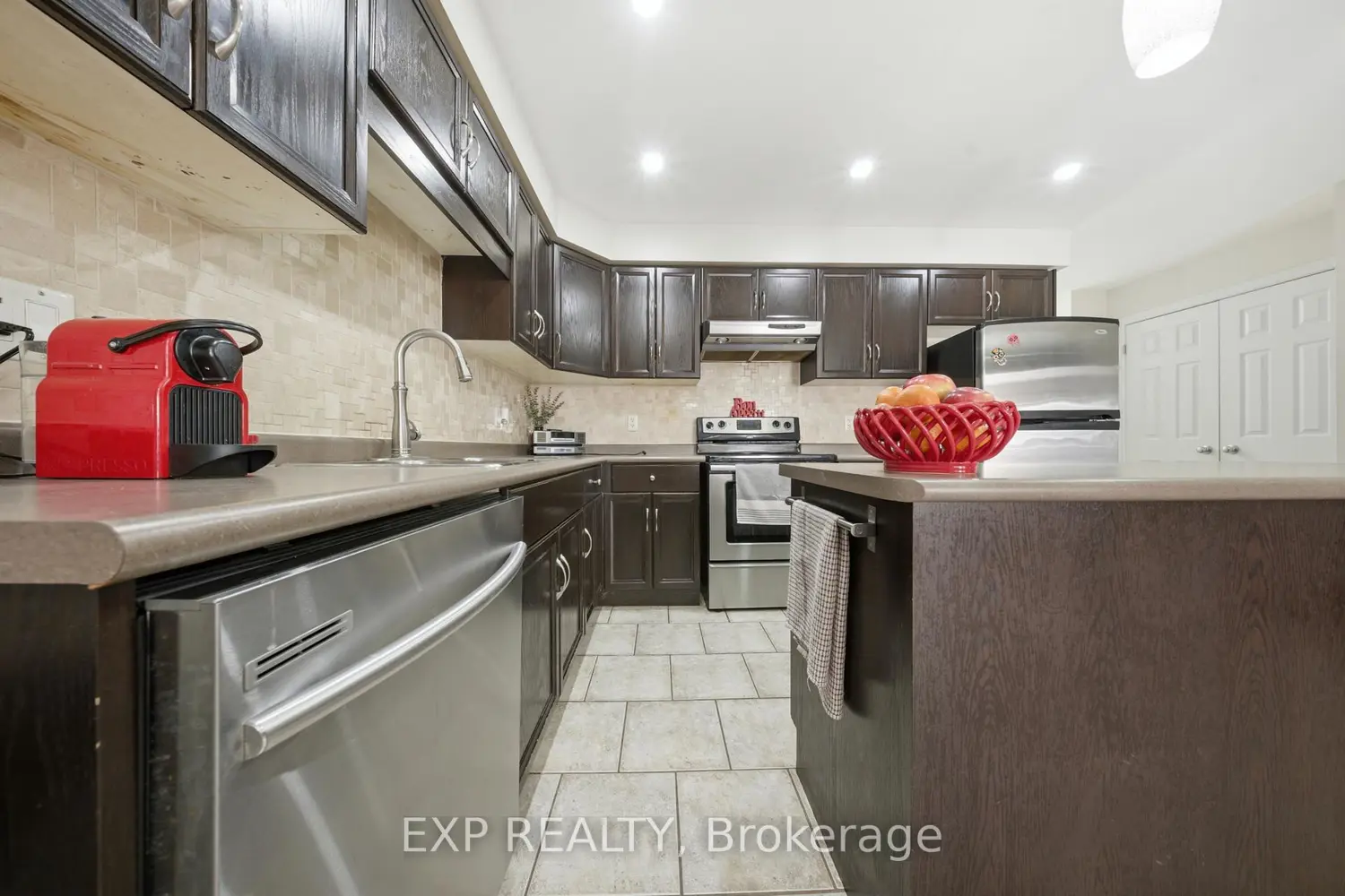 105 Bard Boulevard 40 photo 5