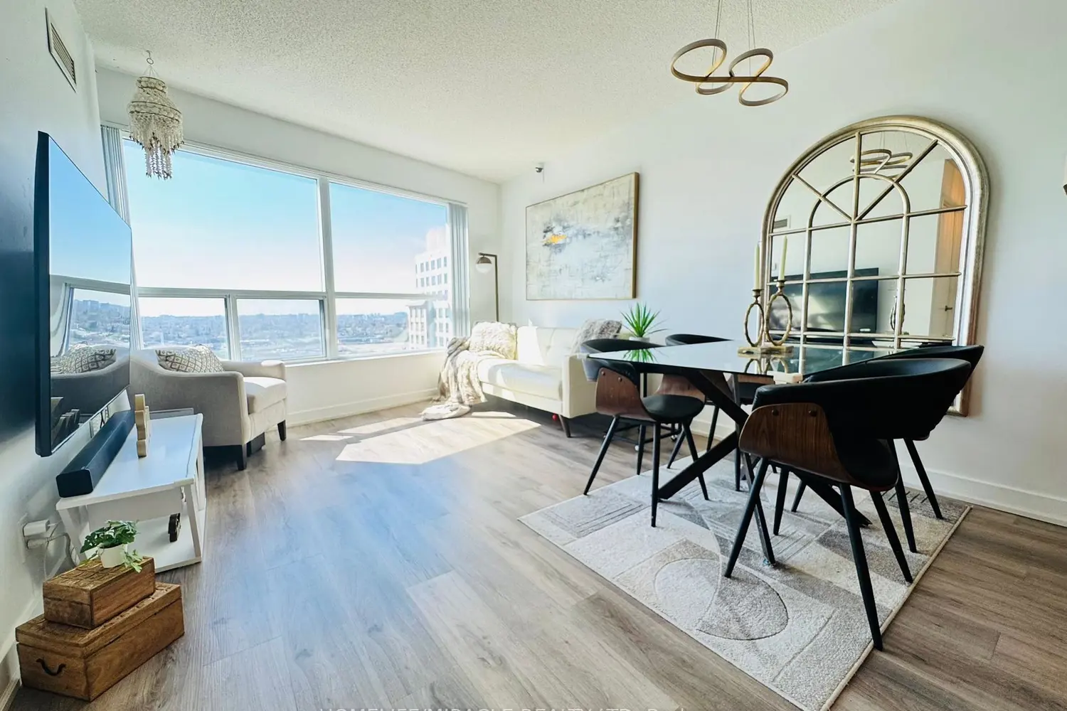 36 Lee Centre Drive 2106