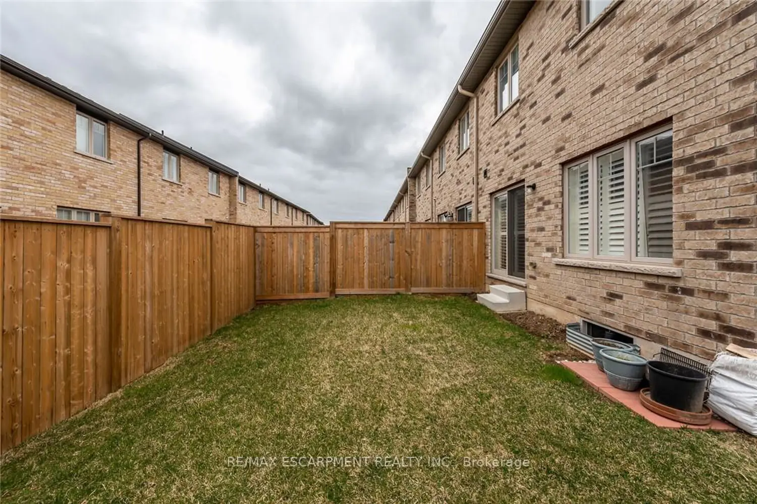 Additional image 18 of 98 Shoreview Place 42