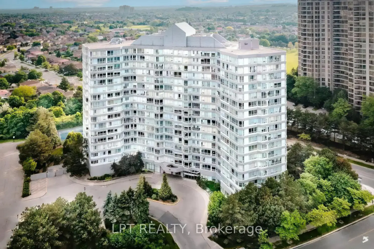 50 Kingsbridge Garden Circle 106