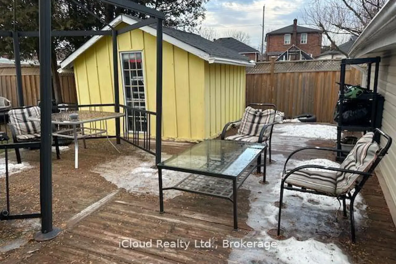 Additional image 16 of 38 Kawartha Avenue