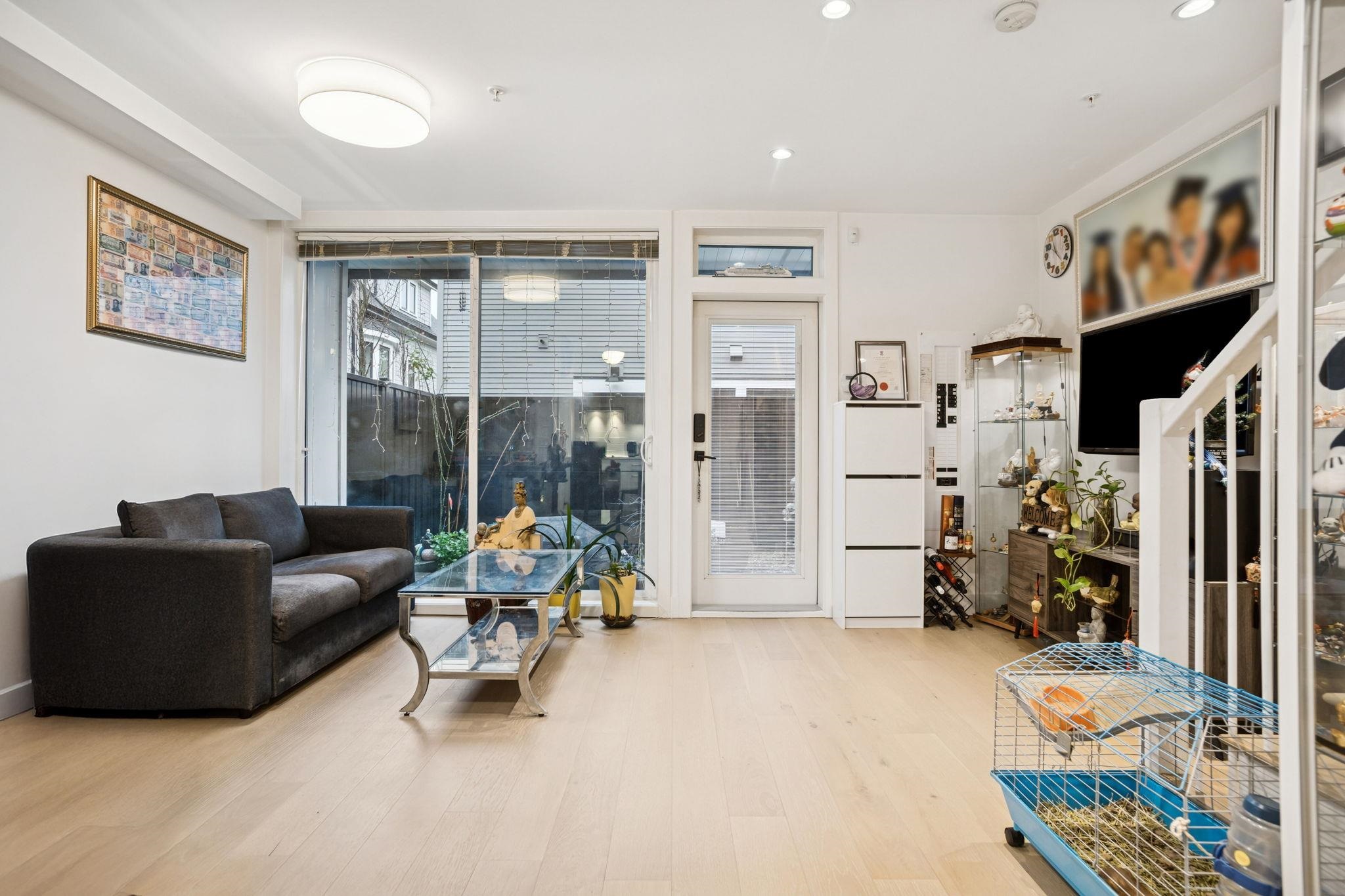 Additional image 2 of 721 26th Avenue E, Vancouver, BC, V5V 2H9