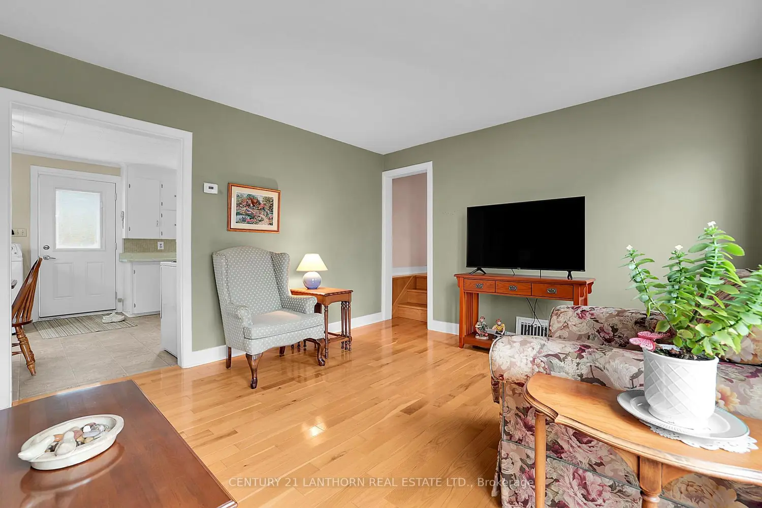 Additional image 6 of 229 St Lawrence Street