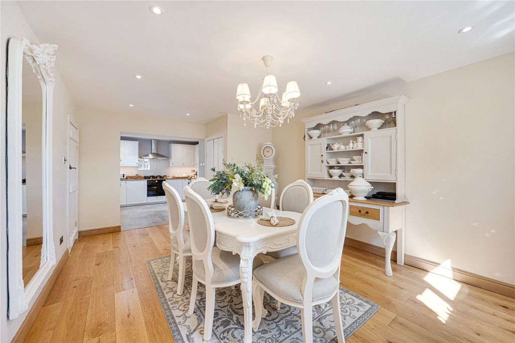 Additional image 9 of 3 bed link detached house to rentAndertons Lane, Henbury, Macclesfield, Cheshire SK10