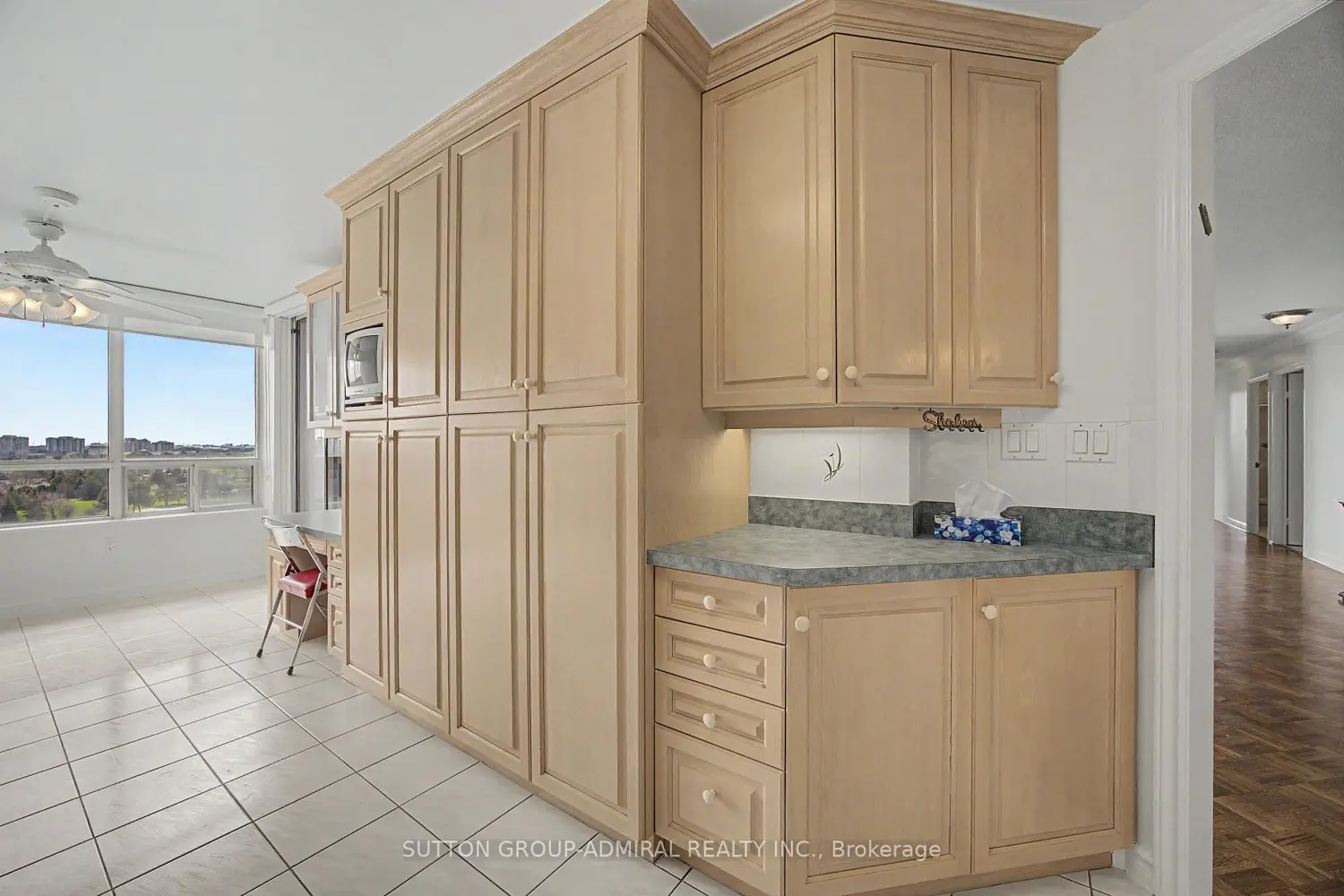 Additional image 4 of 343 Clark Avenue 1402