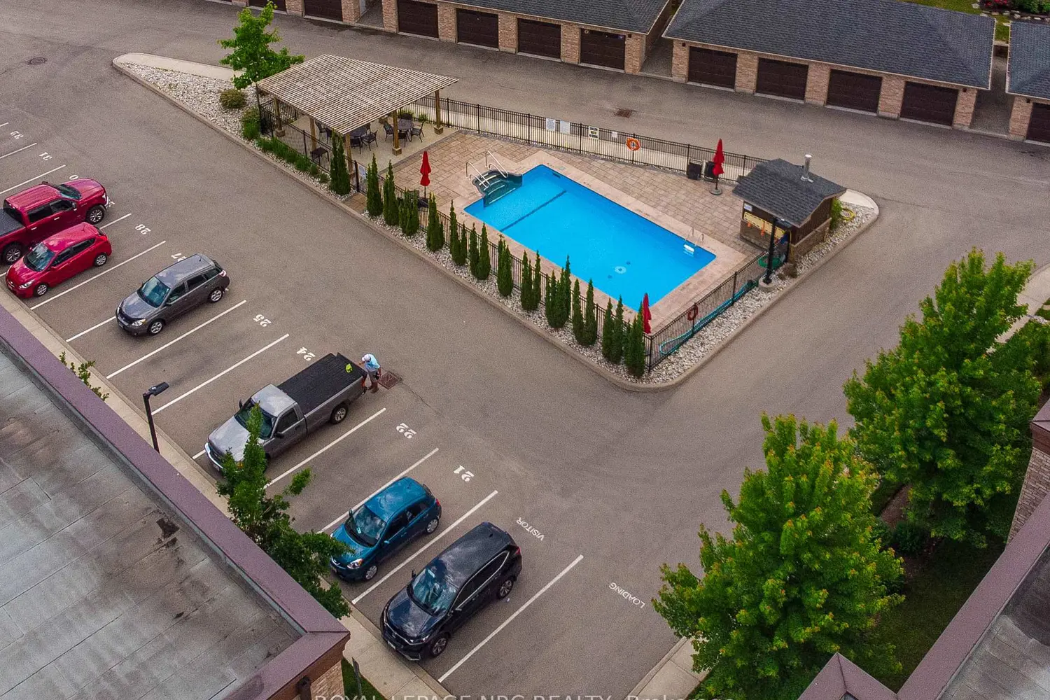 Additional image 16 of 4644 Pettit Avenue 102