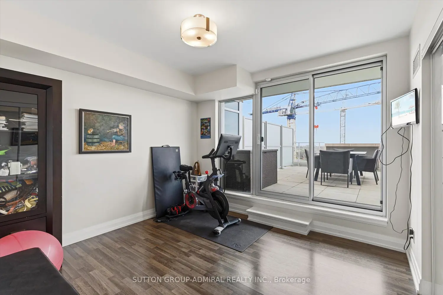 Additional image 12 of 555 Wilson Avenue 703E