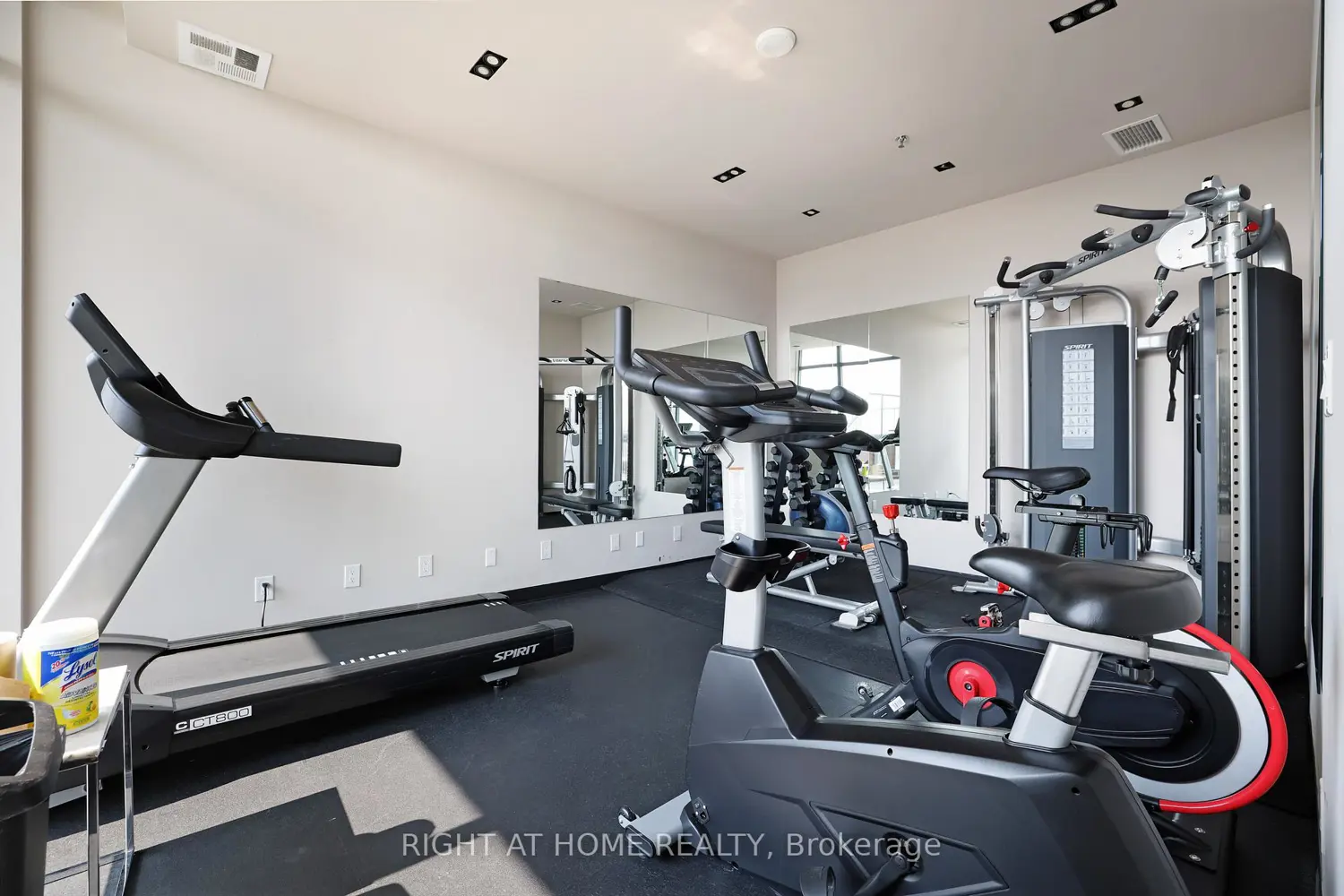 Additional image 11 of 203 Catherine Street 705