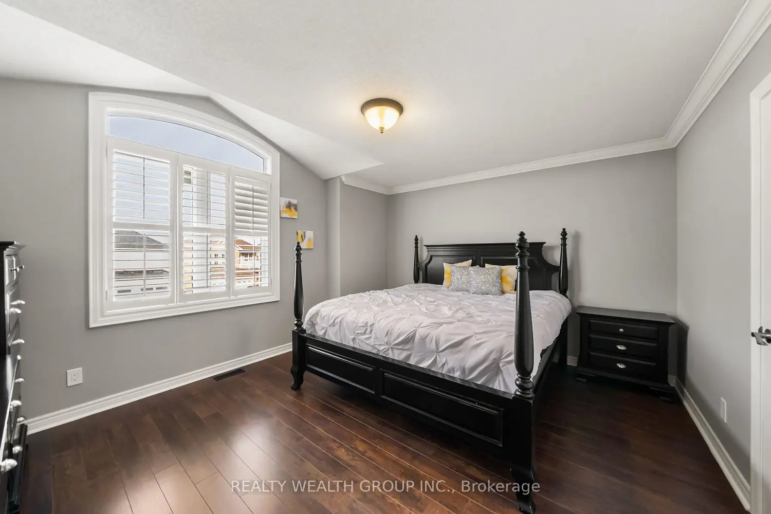 Additional image 16 of 185 Regency View Heights