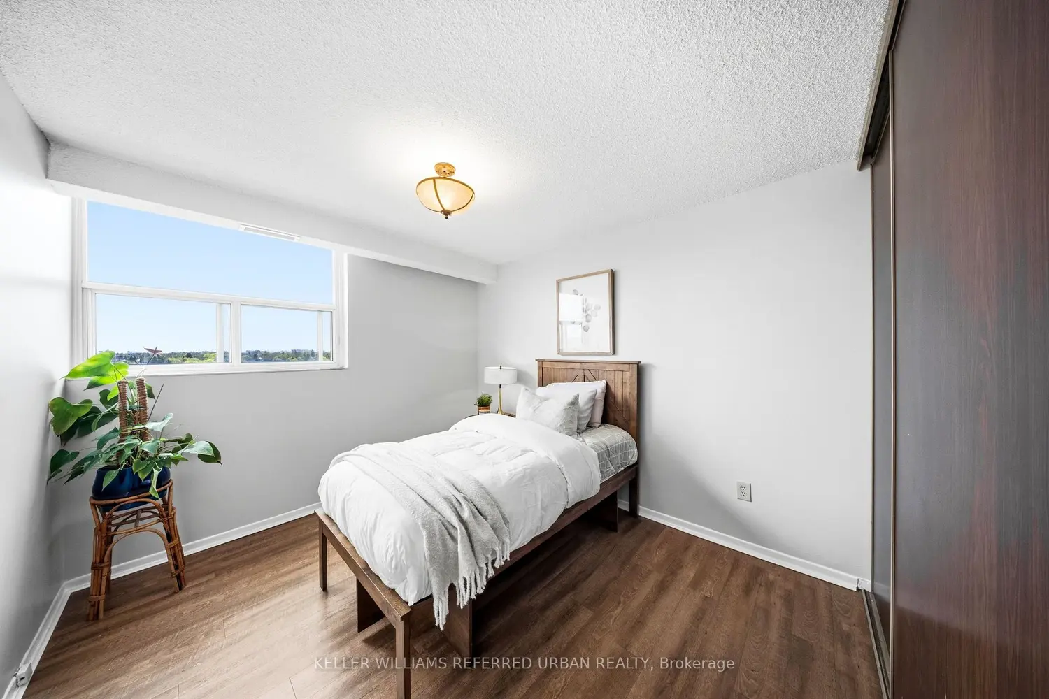 Additional image 10 of 2130 Weston Road 1401