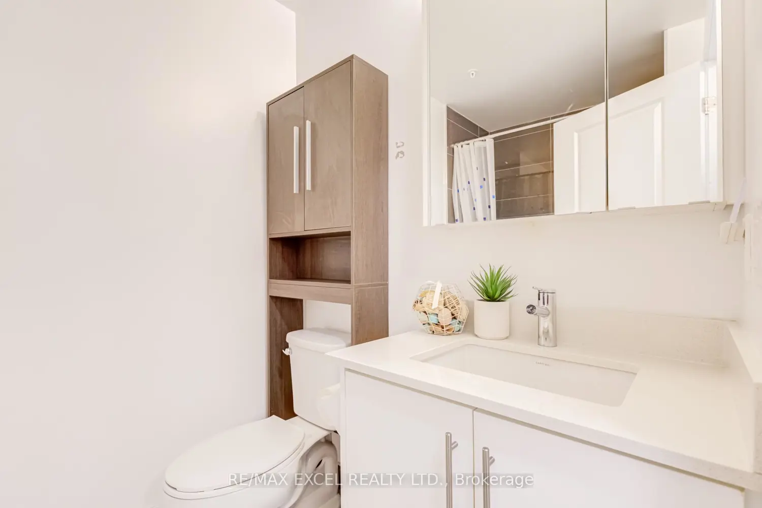 Additional image 3 of 85 Oneida Crescent 1006