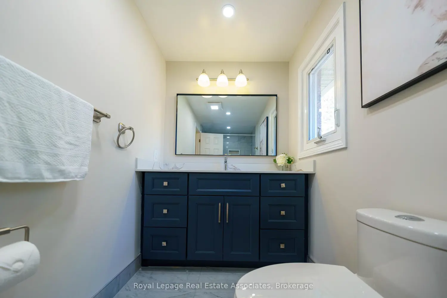 Additional image 10 of 6763 Dolmage Court