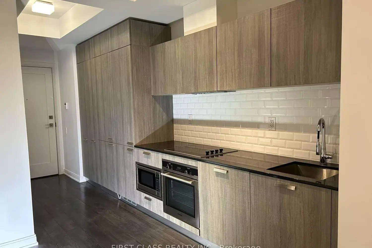50 Charles Street 1009