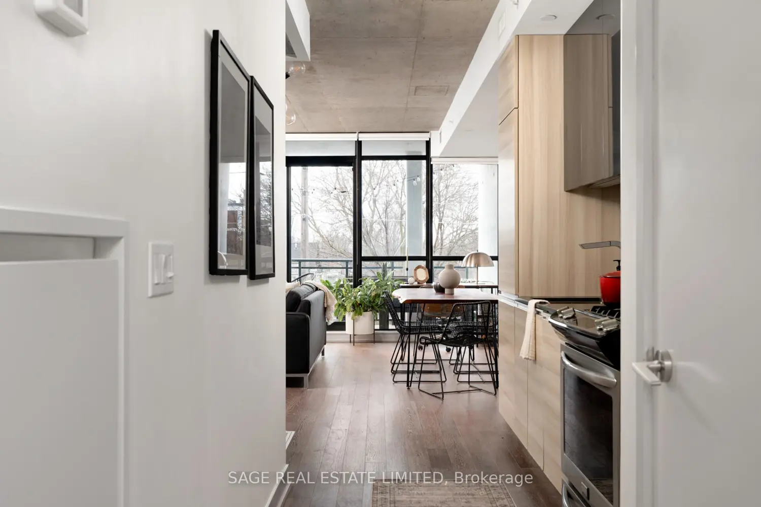 Additional image 12 of 1238 Dundas Street 403