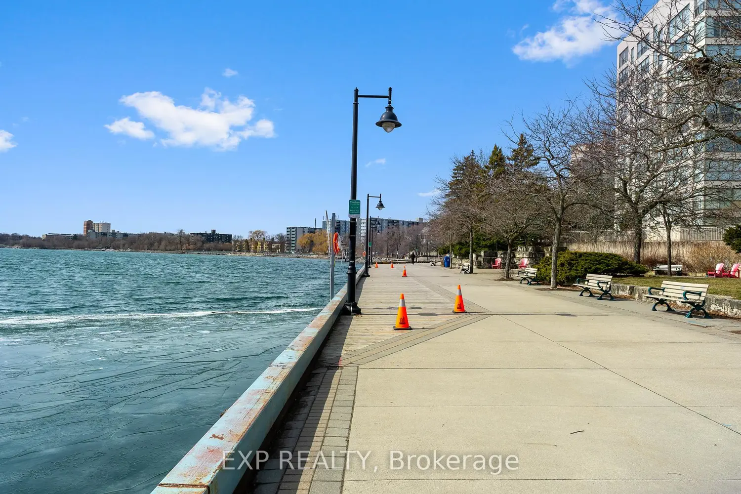 Additional image 14 of 2267 Lake Shore Boulevard 214