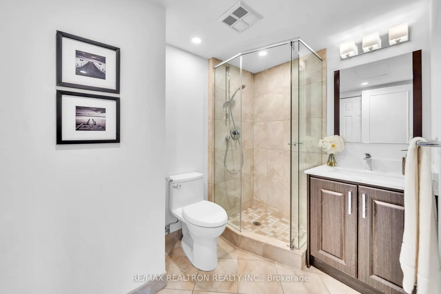 Additional image 15 of 19 Dundonald Street 204